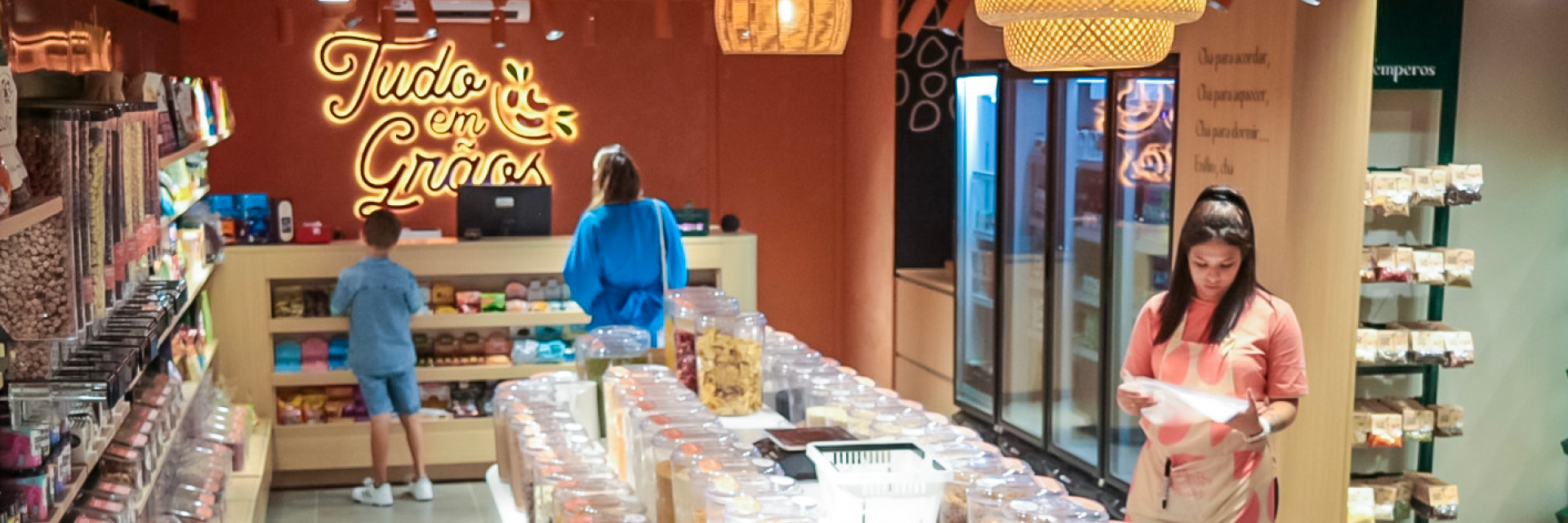 Abrir uma franquia de produtos naturais ou começar um negócio próprio?